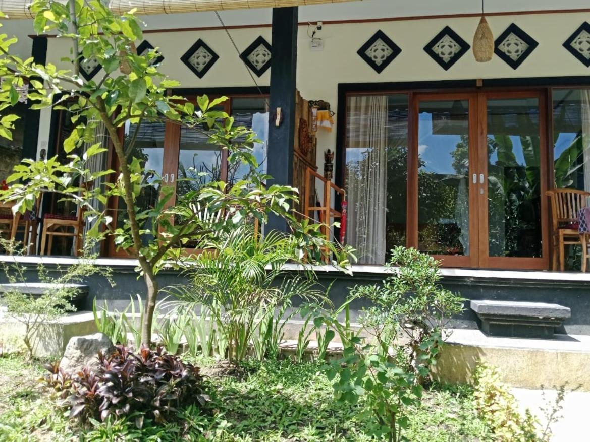 Buntera Homestay Sidemen Exterior photo